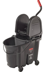 Executive Wavebreak Bucket & 
Downpress Wringer